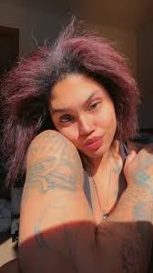 Shaina Hill's Instagram, Twitter & Facebook