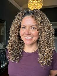 Does anyone offer feed-in braids at a discounted rate? I am located in  Rockwall, so I prefer someone nearby.