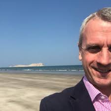 Clive Bowen (clivebowen@)