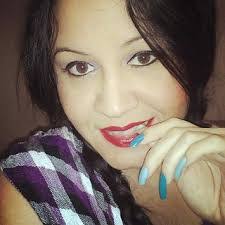 Oneida Cruz's Instagram, Twitter & Facebook