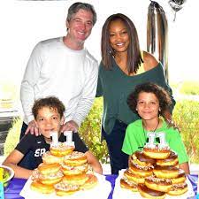 Jun 23, 2021 · garcelle beauvais talks to a dating coach in a sneak peek for an upcoming episode, the real housewives of beverly hills star sits down with her dating coach, and things quickly take an emotional turn. Garcelle Beauvais And Ex Husband Mike Nilon Come Together To Celebrate Sons Birthdays