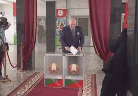 Grab your popcorn and watch cartoons online for free at kimcartoon. Alexander Lukashenko Gifs Get The Best Gif On Giphy