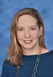 Linda Saville's Instagram, Twitter & Facebook