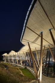 Centro Para Visitantes En La Colina Vanke Tsing Tao Pearl Bohlin Cywinski Jackson Architektur Licht Und Architektur Coole Architektur