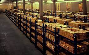 Aug 06, 2020 · as of the last report on march 31, 2020, the vault at fort knox holds 147.37 million troy ounces of gold. World Gold Council On Twitter Fort Knox Recently Opened To A Civilian Delegation For First Time In Over 40 Years It Holds 186 Billion Of Gold Https T Co Ni6upnmsww Https T Co 1thoro7pem