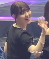 kang sumi s mudo 👋 (@gatitadenayeon)