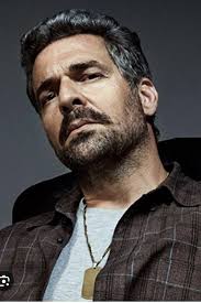 This character in Narcos reminds me of Pedro as Joel…. : r/Pedro_Pascal