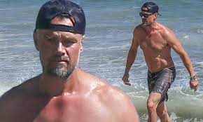 Josh duhamel dating history, 2020, 2019, list of josh duhamel relationships. Josh Duhamel Shows Of His Chiseled Chest As He Enjoys An Open Water Swim In Malibu Daily Mail Online