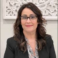 Lori Krantz's Instagram, Twitter & Facebook