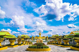 Lạc cảnh đại nam văn hiến (hay đại nam du lịch thần tiên), tên giao dịch: Khu Du Lá»‹ch Ä'áº¡i Nam Binh DÆ°Æ¡ng Co Gi Hay