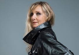 Davies backs lesley sharp to be first female doctor who daily record, 19 december 2008 (retrieved: Lesley Sharp A Passionate Woman Essential Surrey Sw London