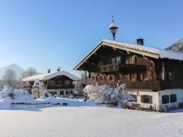 Helpful owner, magnificent view from the balcony, tasteful breakfast. Urlaub Auf Dem Bauernhof Pletzerhof In St Jakob In Haus