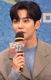 He is currently showing great performances as an sf9 member in mnet's kingdom: Rowoon Wikipedia