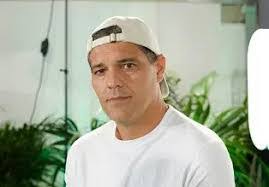 Fran Randazzo's Instagram, Twitter & Facebook