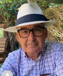 Golfers club together to help find a cure