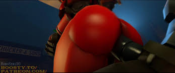 Mini Sauce with Dispenser Lady