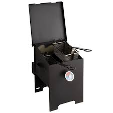 This fryer comes with the standard features like a drip tray and lid, but it also comes with a splash preventative basket, a meat hook, and. Backyard Pro Bpf4g 4 Gallon Steel Liquid Propane Outdoor Deep Fryer 90 000 Btu