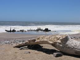 The skeleton coast national park is a fascinating coastal strip with high sand dunes, empty beaches, mysterious shipwrecks and africa's largest seal colony. Driving The Skeleton Coast Driverabroad Com