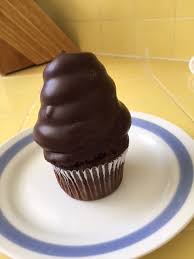 Halvah apple pie apple pie brownie donut cheesecake. Viva La Joan S On Third Studio City I Brake For Bakeries