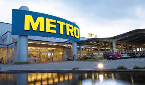 Until 2020 it was also active in general retail business through real division, which was sold to an investor consortium. Metro Cash Carry Turns Profitable In India After 15 Years Of Operations Indiaretailing Com