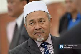 He contested and won the pahang state legislative assembly seat of jengka in the 1999 election. Tuan Ibrahim Tuan Man News Tuan Ibrahim Tuan Man