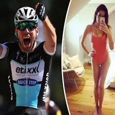 After dating for two years, they finally tied the knot on 5 october 2013 in london. Mark Cavendish Guns For Tour De France Glory But Have You Seen His Wag Daily Star