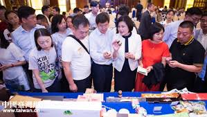 請選擇 基隆 台北 新北 桃園 新竹 苗栗 台中 彰化 南投 雲林 嘉義 台南 高雄 屏東 宜蘭 花蓮 台東. äº'æž—åŽ¿é•¿å¼ ä¸½å–„çŽ‡å›¢å››å·è¡Œ ç­¾2200ä¸‡å…ƒå†œäº§è®¢å• äº'æž— æ–°æµªæ–°é—»