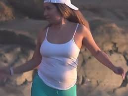 Hard nipples poke through white shirt - Voyeurs HD