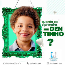 Fique atento! A troca de 🦷dentes dos pequenos pode variar de criança para  criança, mas estar ciente do que acontece na boca de seu filho é  extremamente importante, principalmente neste período. Geralmente