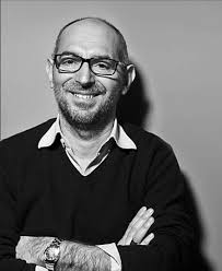 Discover the best garden furniture designers