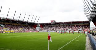 Aufrichtiger und respektvoller umgang miteinander sind essenziell für eine tolerante fußballkultur. Jahn Regensburg Neuer Stadionname Steht Fest