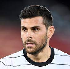 Andreas volland, père de kevin, est un ancien joueur national de hockey sur glace. Kevin Volland Jetzt Die Em Wie Geil Ist Das Denn Welt
