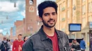Armaan Malik Signs With Arista Records For His First English Single Dissdash Armaan malik is known for his work on м.с. armaan malik signs with arista records