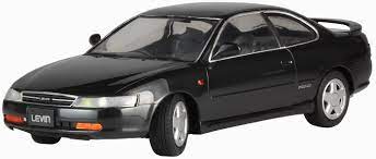 The toyota corolla levin (japanese:トヨタ・カローラレビン, toyota karōra rebin) and the sprinter trueno (japanese:トヨタ・スプリンタートレノ, toyota supurintā toreno) are small, almost identical, lightweight, compact sports coupés which were produced by toyota from 1972 to 2000. Amazon Com Hasegawa 20254 1 24 Toyota Corolla Levin Gt Apex Limited Edition Hasegawa Toys Games