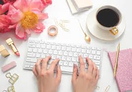 Unsere masseurinnen sorgen mit besonderen und liebevollen massagen, dass sie wieder kräfte für neue herausforderungen sammeln und sich im alltag selbst. 100 Actually Beautiful Salon Names For Hairstylists Estheticians And Nail Techs