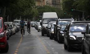 Maybe you would like to learn more about one of these? Xxi Szazad Intezet Karacsony Gergely Kapkodasa Miatt Kozlekedesi Valsag Alakult Ki Pestisracok