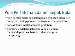 Setelah mendapatkan tendangan oleh pemain sepak bola, bola mulai terbang melintas ke arah gawang pada kecepatan v = 25 m/s membuat sudut α = arccos 0,8 dengan horizontal. Sepak Bola Ppt Download