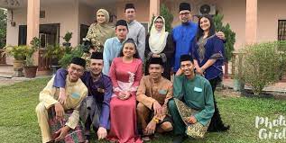 Any other performers share this feeling of immense pressure? Setelah 13 Tahun Menunggu Dan Terus Menunggu Akhirnya Drama Diari Ramadhan Rafique Kini Kembali Menemui Peminat Viral Purba