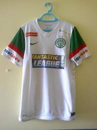 A ferencváros szurkolók egy baráti társasága. Ferencvaros Away Football Shirt 2010 2011