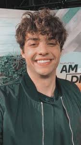 Lázar Erik Ervin (lerikervin)