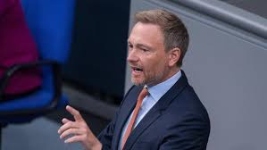 The world of collecting is highly interesting and full of exciting stories. Lindner Kritisiert Fahrplan Fur Weitere Corona Lockerungen Politik Nordbayern De
