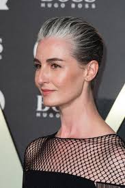 Erin O'Connor Short Straight Cut