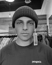 Ashley Enloe's Instagram, Twitter & Facebook