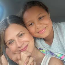 Anyone in the Warner Robins, GA going to the movie premiere Friday at 3pm?