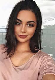 Even if nothing romantic springs from a date with a woman who's older, she may still turn into a fun contact for social events and a good friend who you can have a great time with. 15 American Single Ladies Phone Numbers For You Whatsapp Dating