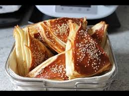 Thermomix Tm31 X2f Tm5 Fluffige Laugenecken Youtube Laugenecke Rezepte Thermomix