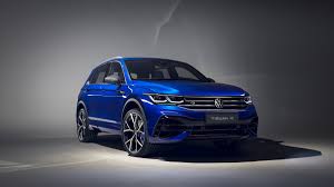 Edmunds also has volkswagen tiguan pricing, mpg, specs, pictures, safety features, consumer reviews vw offers a lot of advanced driving aids on the tiguan, but they don't feel fully baked. New Volkswagen Tiguan R Line Review A Rewarding Suv Evo