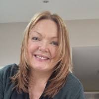 20+ "Kate Saxton" profiles