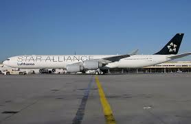 Airbus A340 642 Star Alliance Lufthansa D Aihc At Frankfurt Airport Airbus Fleet Business Class Seats