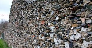 La Maison Aux Coquillages De Bodan Litnianski A Viry Noureuil Kunst